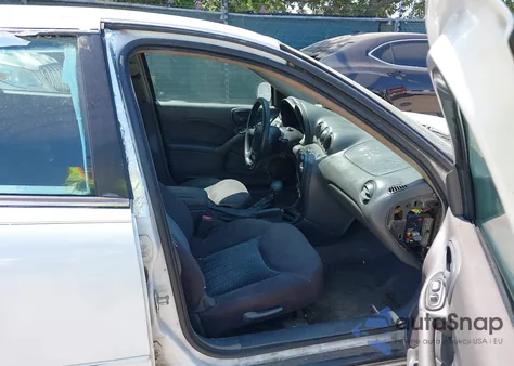 2004 Pontiac Grand Am Se1 z USA, uszkodzony, nr VIN 1G2NF52E04C240085